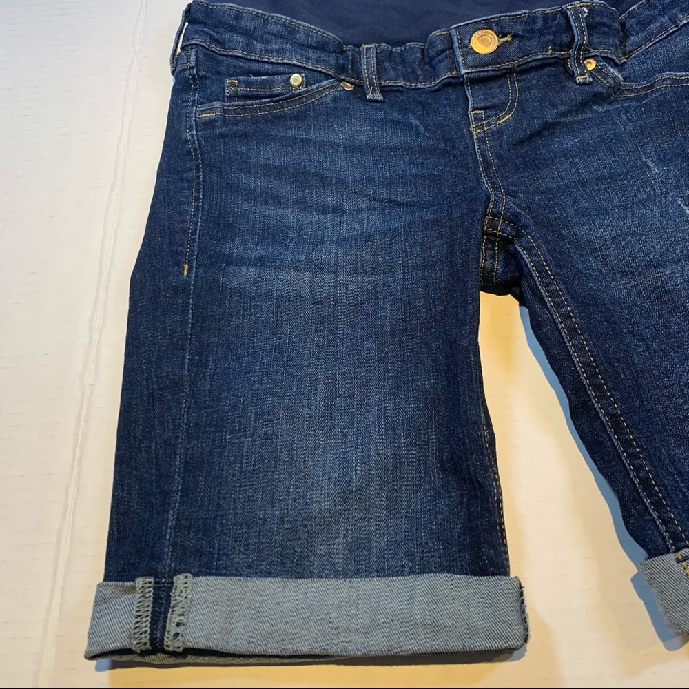 Sz. 2 H&M &Denim distressed maternity medium wash denim shorts - Picture 2 of 11